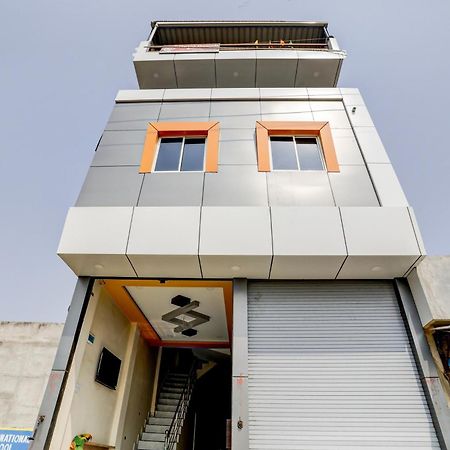 Spot On Hotel Ronak Place 印多尔 外观 照片